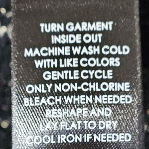 Torrid Plus Size Lurex Black Metalic Gold Hooded Kangaroo Pockets Mini dress 3X - Picture 14 of 16